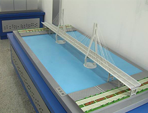 橋梁模型